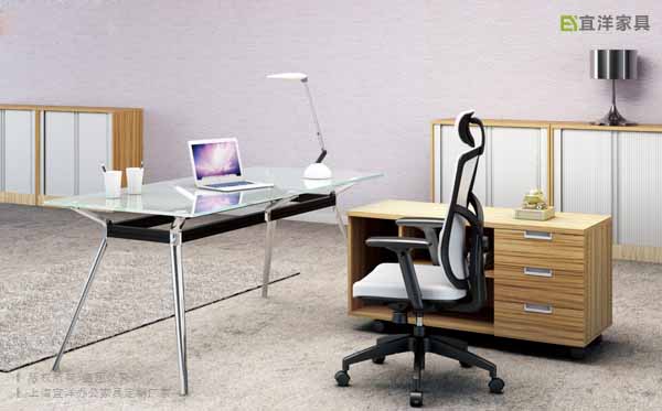 03-高档大班椅.jpg 03-高档大班椅.jpg